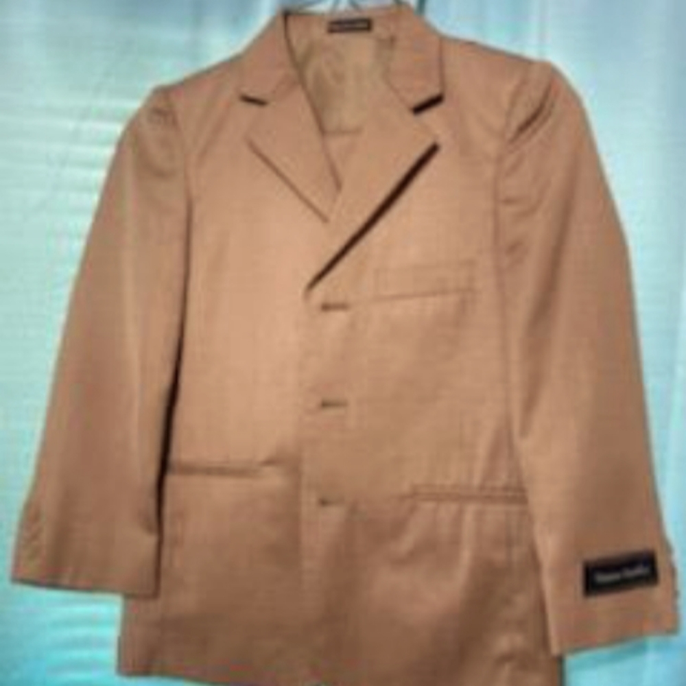 Suit